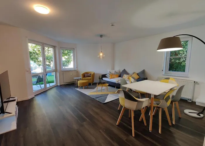 85Qm, 4 Bedroom, Parking, King-Bed, Wifi, Netflix